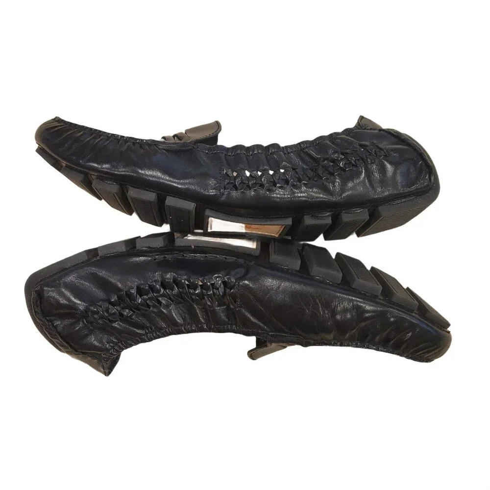 Cole Haan Women's Sadie Huarache Black Leather Flats, Size 11, New - Picture 3 of 6